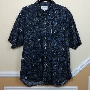 Columbia Short Sleeve Button up Shirt Fishing Lure Outdoor Gorpcore size Medium